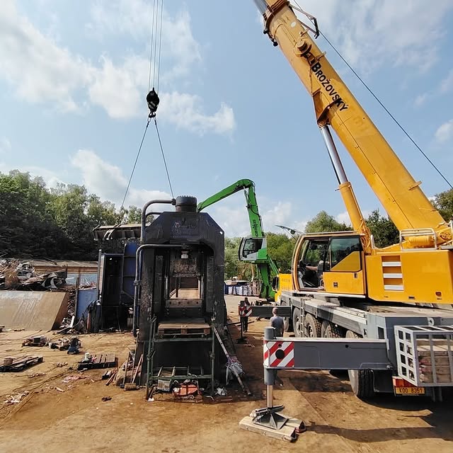 V Dolním Rychnově jsme dokončili kompletní generální opravu nůžek Metso Lindemann.